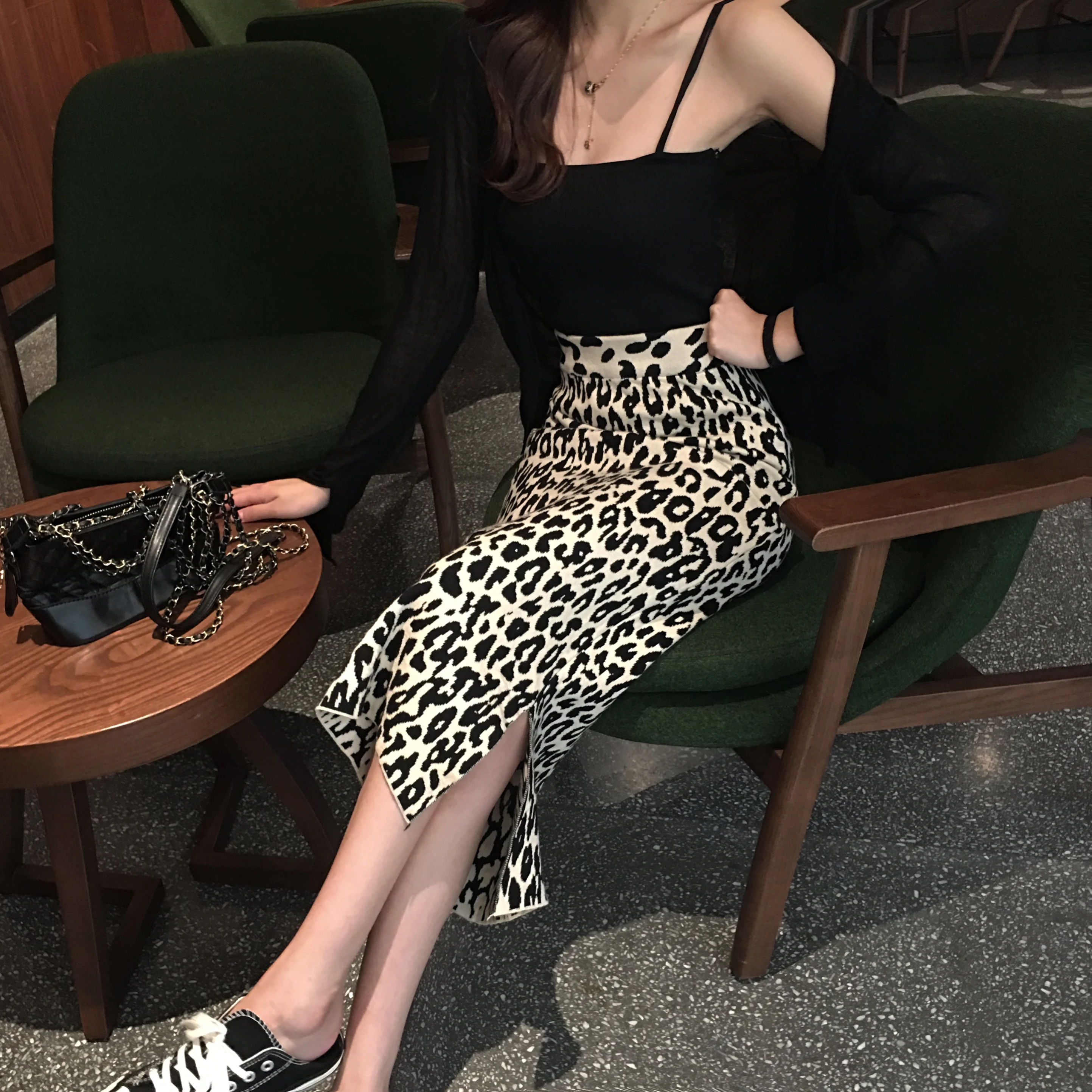 2022 early spring new long slit knitted leopard skirt women high waist knitted skirt