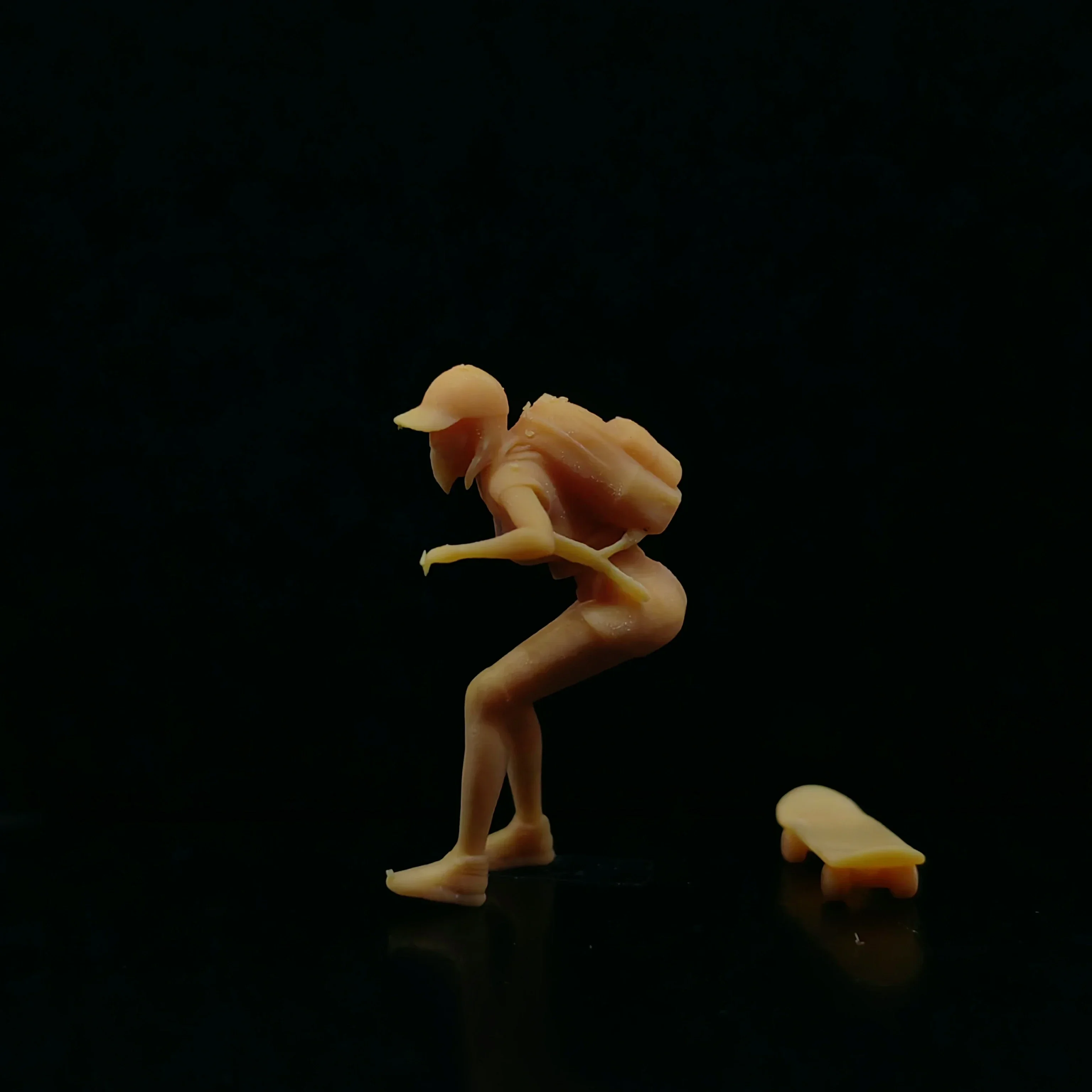 1/64 1/43 Scale Model Resin Skateboarding Girl Uncolored Miniature Diorama Hand-painted T422