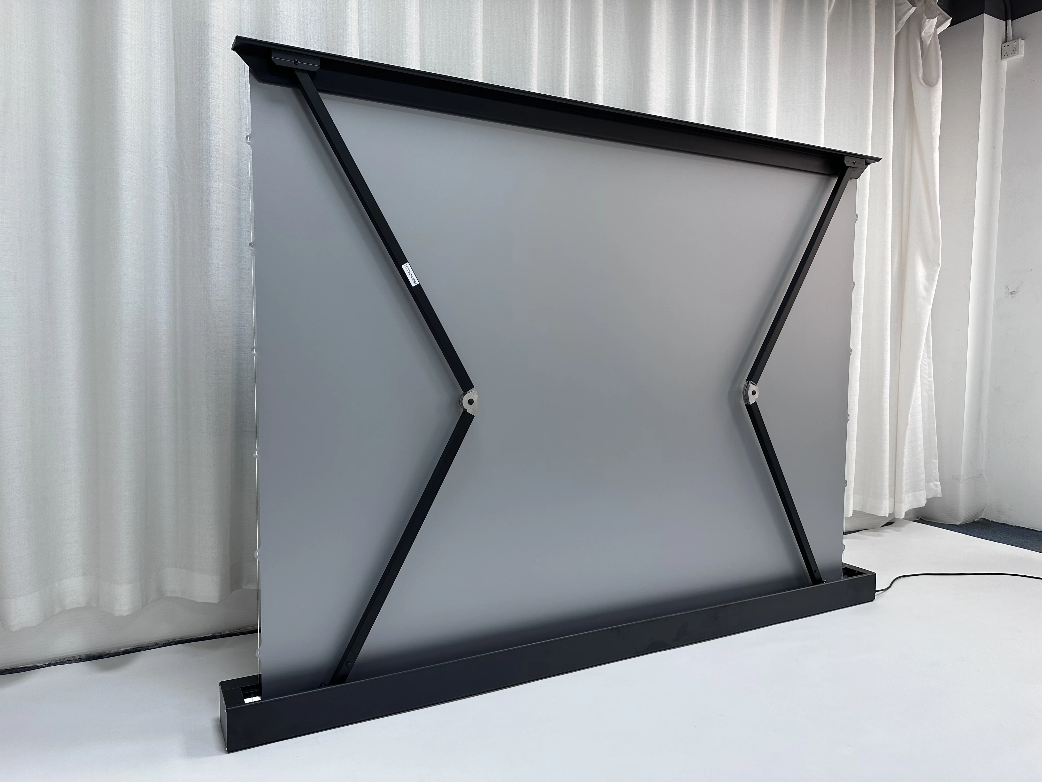 จอโปรเจคเตอร์ไฟฟ้าแบบมอเตอร์ A - Home Cinema Flooring บทวิจารณ์และราคา
