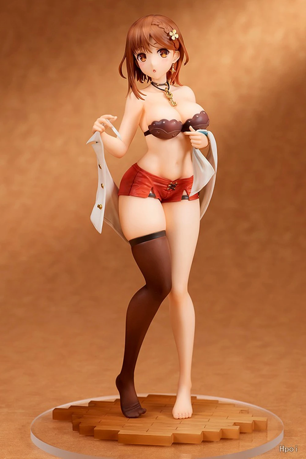 23CM Anime Atelier Ryza 2 Uschinawareta Denshou zu Himitsu no Yousei Reisalin Stout Figur 1/7 Okigae Modus Modell und Y und Y Figur