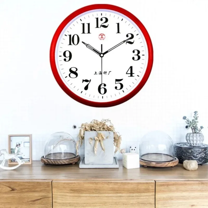 Simple Resin Classic Style Wall Clocks Modern Punctual Silent Living Room Clocks Creative Luxury Entrance Hall Home Decoration