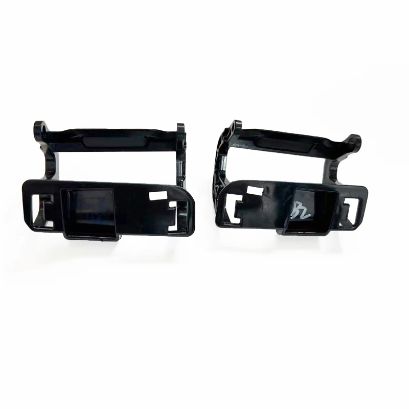 

For 19-25 Audi A6 C8 front bumper headlight spray cover bracket fixing bracket