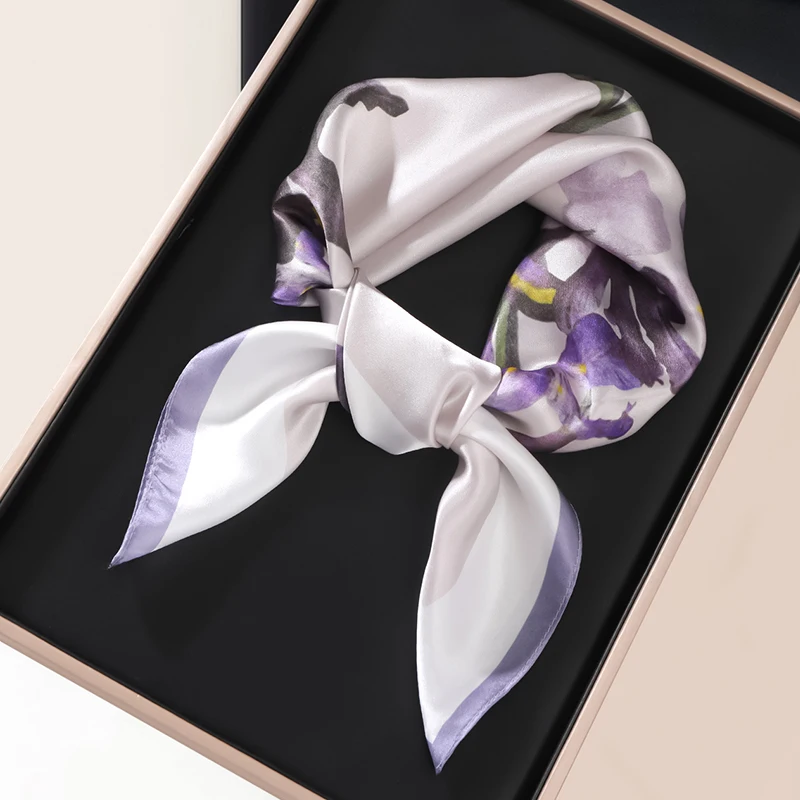 女性用エレガントな紫のシルクスカーフ杭州桑シルクスクエアスカーフ高級感のあるギフトボックス若い女性と中年女性向け