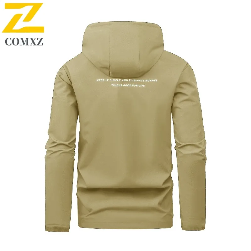 

Мужская куртка COMXZ, новинка 2025 года, повседневный дизайн с капюшоном, ветрозащитное пальто для приключений на открытом воздухе, свободная легкая осенняя одежда для бега