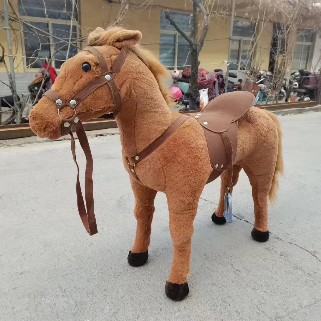 Can Ride and Walk Children\'s Simulation Trojan Horse. Toy Horse Running Sweat and Blood BMW Plush Doll Rocking Horse