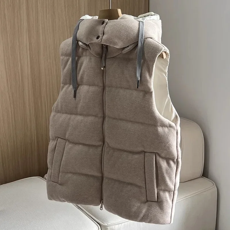Winter New Women's Down Vest Commuting Short Hooded Goose Down Vest