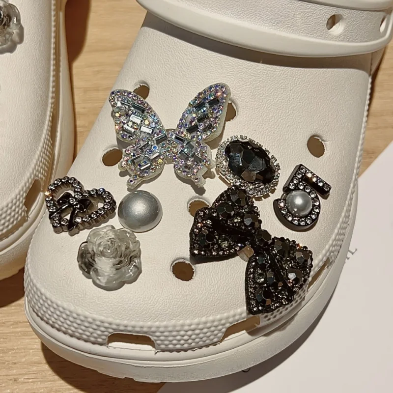 New JIBBITZ Black Swan imitation alloy niche high-end shoe Charms DIY Removable Shoe Accessories Party Gifts Favors