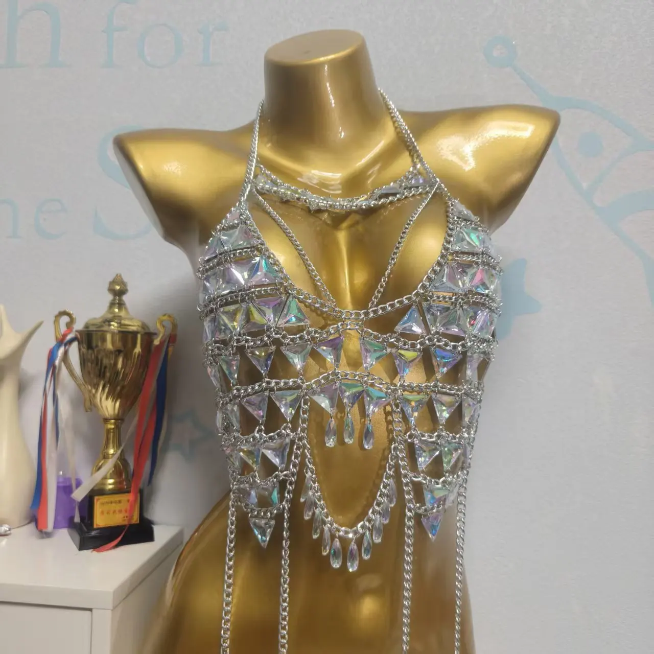 Latest Handmade Sequin Body Chain White Diamond Handmade Spicy Girl Bra Backless Hanging Neck Bead Strapless