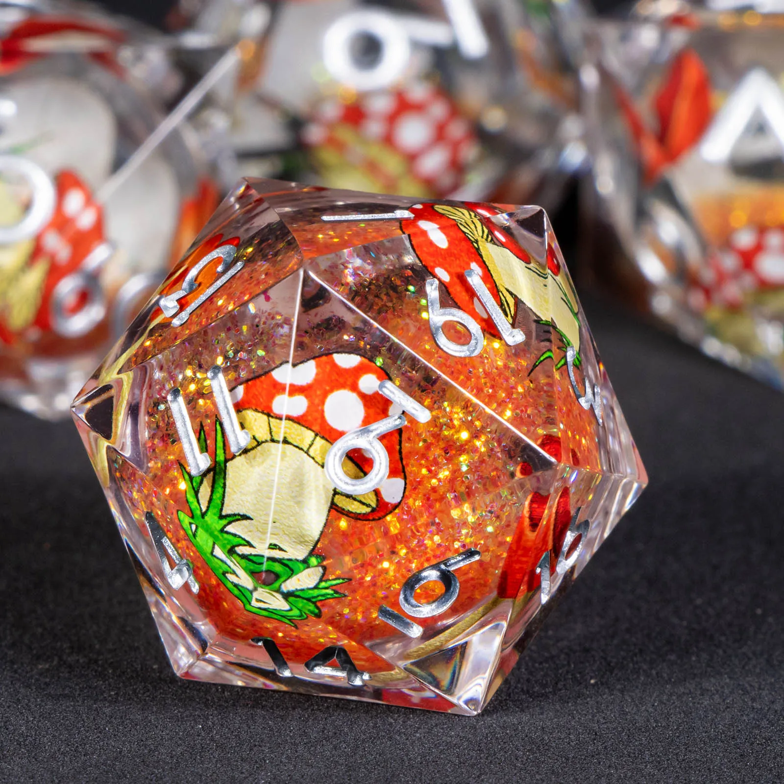 مجموعة نرد الفطر السائل الأساسية للعب الأدوار مجموعة نرد D وD للزنزانات والتنينات الراتنج حافة حادة D & D النرد #1