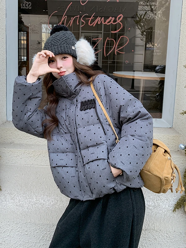 

ay Polka Dot Stand Collar down Jaet Women's ort Sle Winter 2025 New Retro Anti Aging Warm 90% White Du down Coat