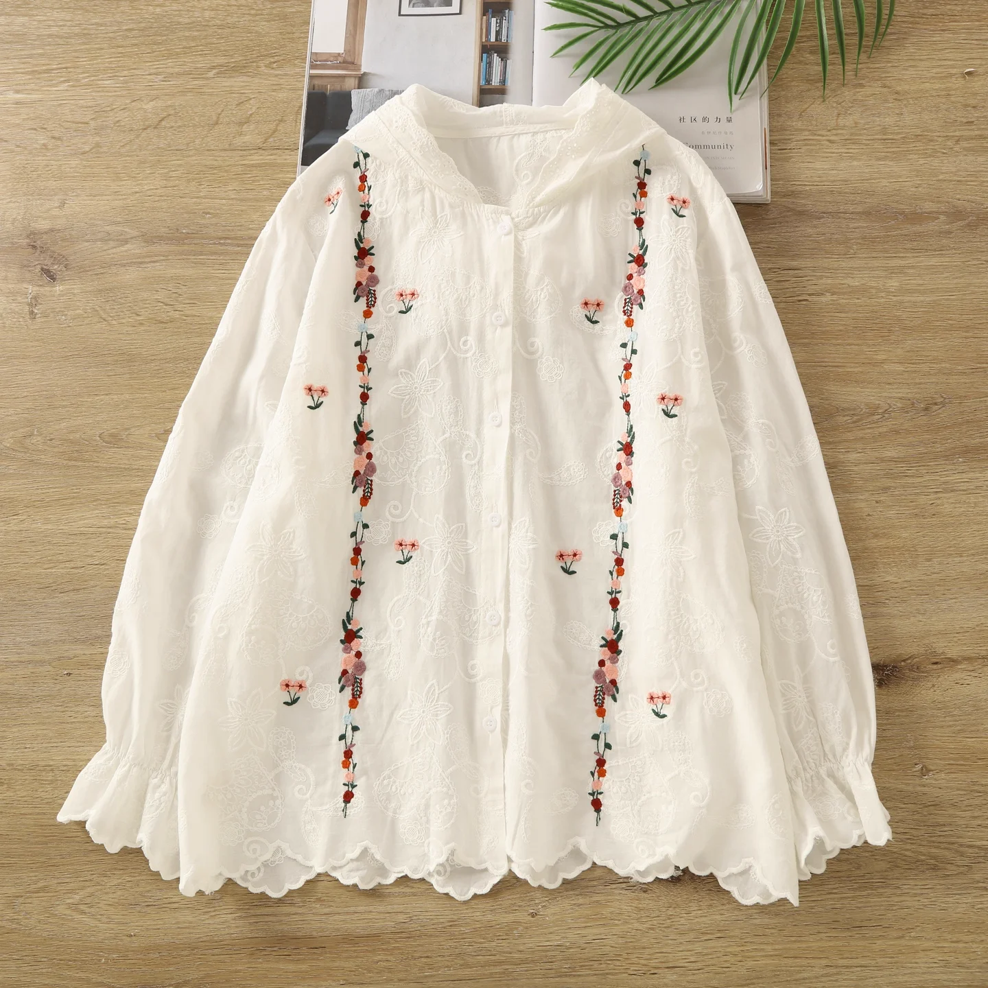 

100% Cotton Women Hoodies Japan Style Sweet Lace Flower Embroider Hooded Shirts and Blouses Mori Kei Clothing