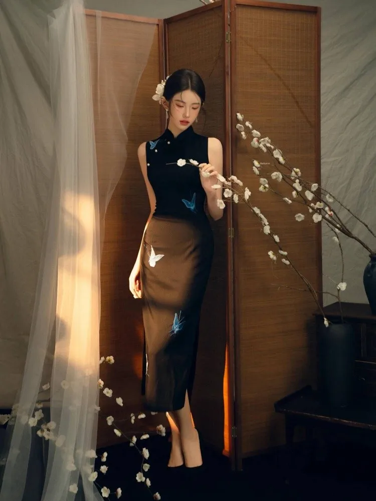 

New Vintage Chinese Style Photography Costume Pure Desire Girl Artistic Portrait Flag Robe Cold Tone Studio Photography Clothes