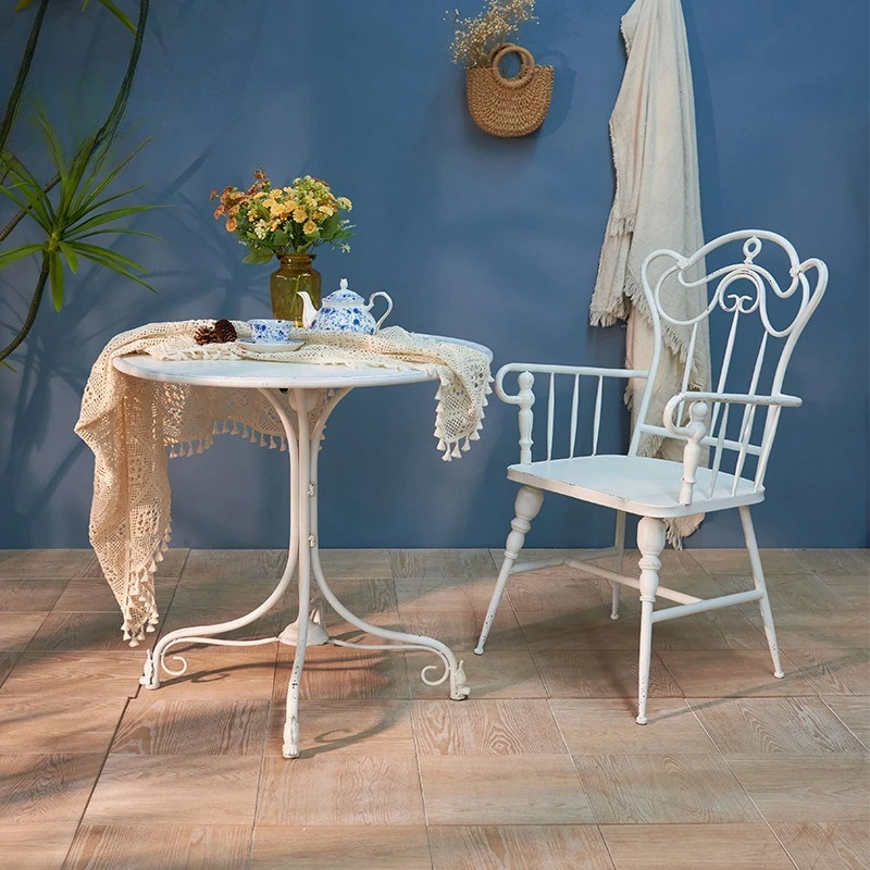 Old wrought iron restaurant table and chair combination B & B balcony casual white coffee table back chair