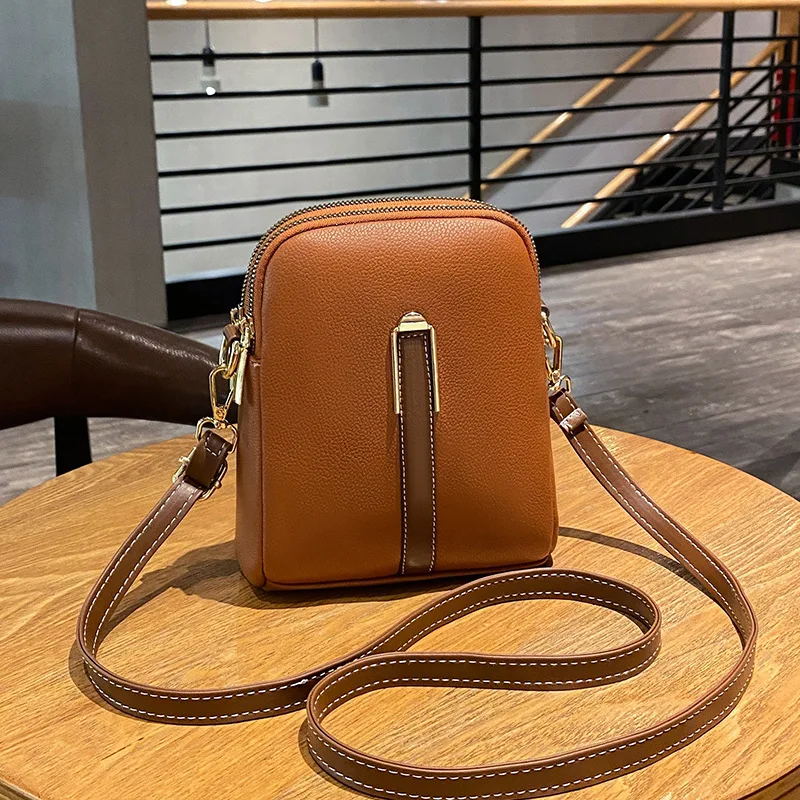 Bag Women 2022 New Fashion Color Contrast Shoulder Bag Casual Summer Mobile Phone Light Double Layer Vertical Mobile Phone Bag