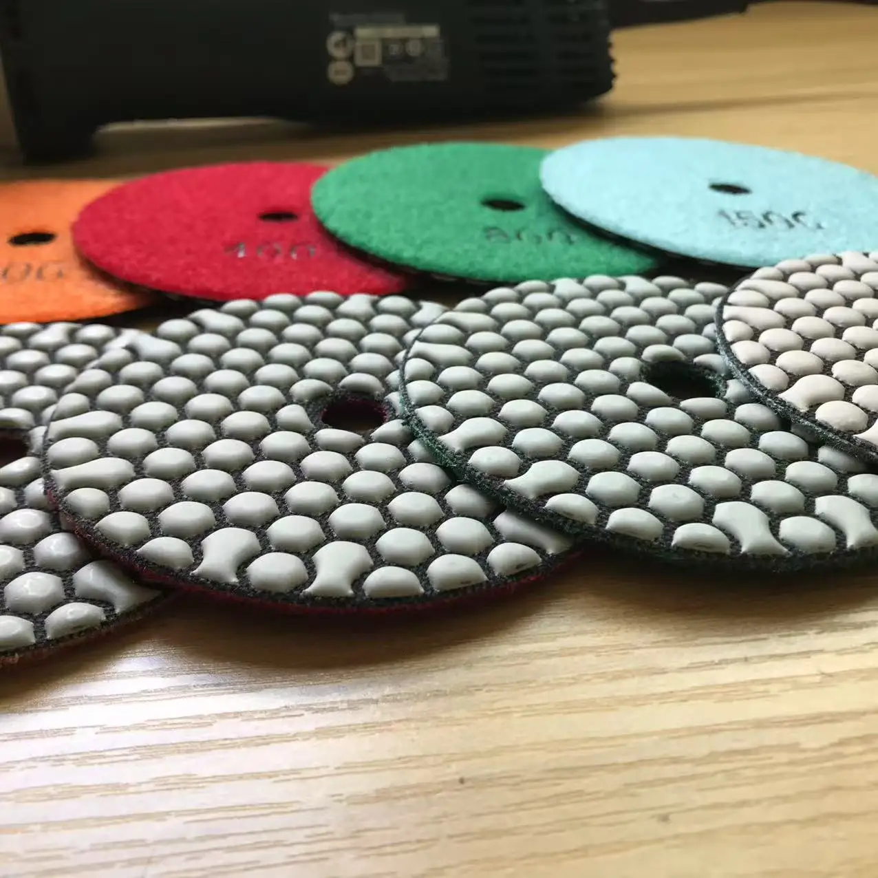 1/3/6/7 Stück Diamant-Trockenpolierpads Granit Marmor Flexible Harz-Schleifscheiben 100 mm Keramik-Steinpolierer 4 Zoll – Detail 6