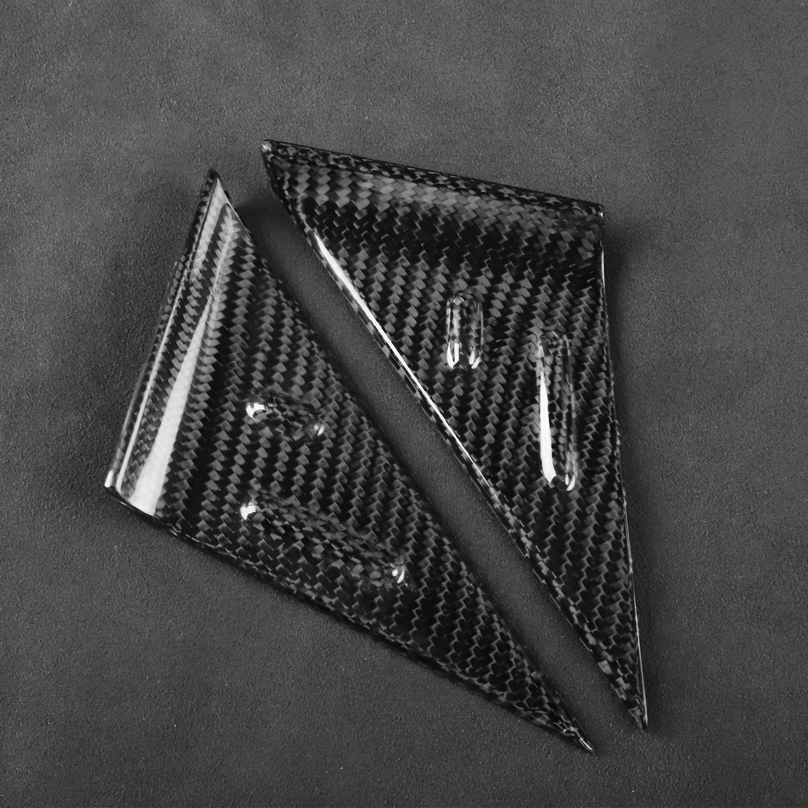 For Chevrolet Camaro 2016--2024 Black Carbon Fiber Triangular Decoration Panel Cover Car Exterior Accessories Replacement