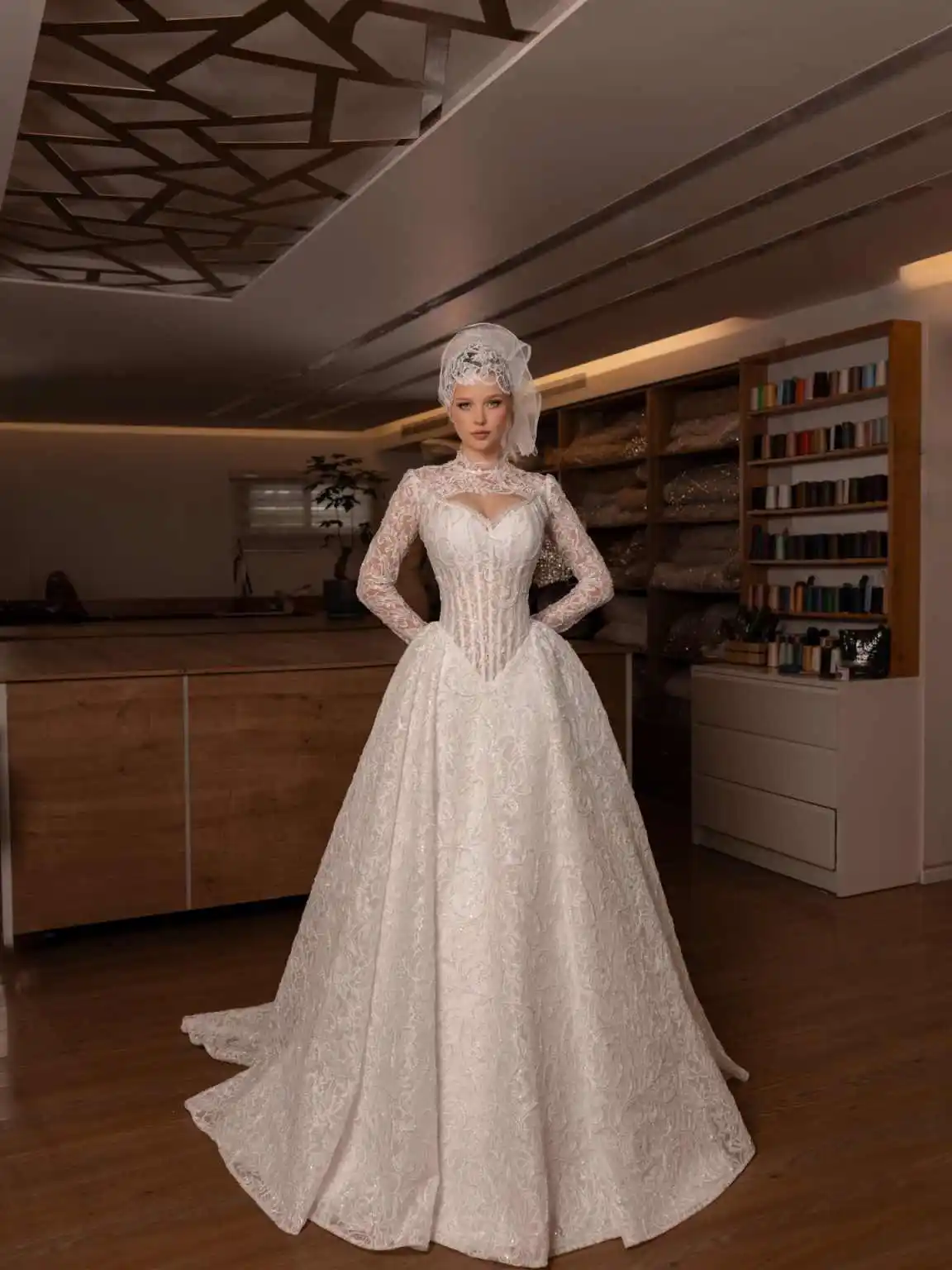 

Exquisite Lace High Neck Wedding Dress Sheer Long Sleeve Ball Gown Sweep Train Bridal Gown платье на выпускной Customized