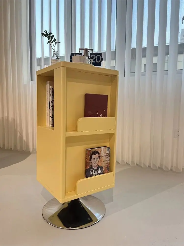

Вращающаяся книжная полка в скандинавском стиле — многослойный боковой шкаф с колесами для гостиной