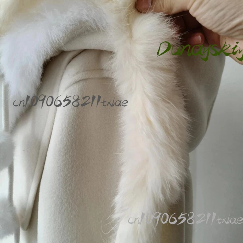 ‌ ‌ ‌ ‌ ‌ ‌ الحب والمساحة العميقة الشتاء الدفء الشخصية الرئيسية معطف الصوف الأبيض تأثيري حلي Disfraz هالوين Mujer النساء Kawaii