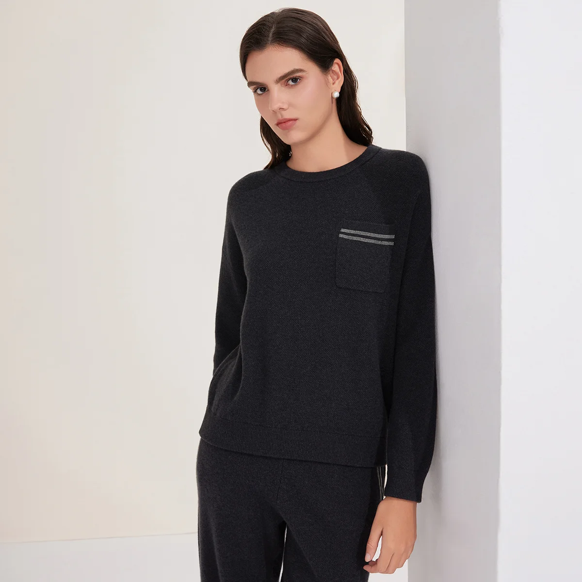 BC873 Women's Long Sleeved Knit Sweater 100% Wool Crew Neck Pullover Fall Fashion for Ladies