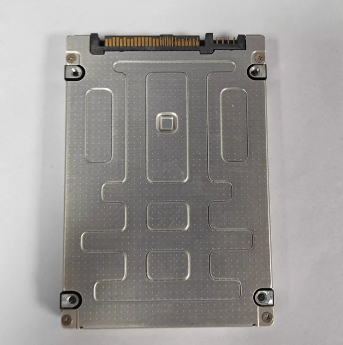 

Для твердотельного накопителя PX05SMB040Y 05VHHG 400G SAS 2,5
