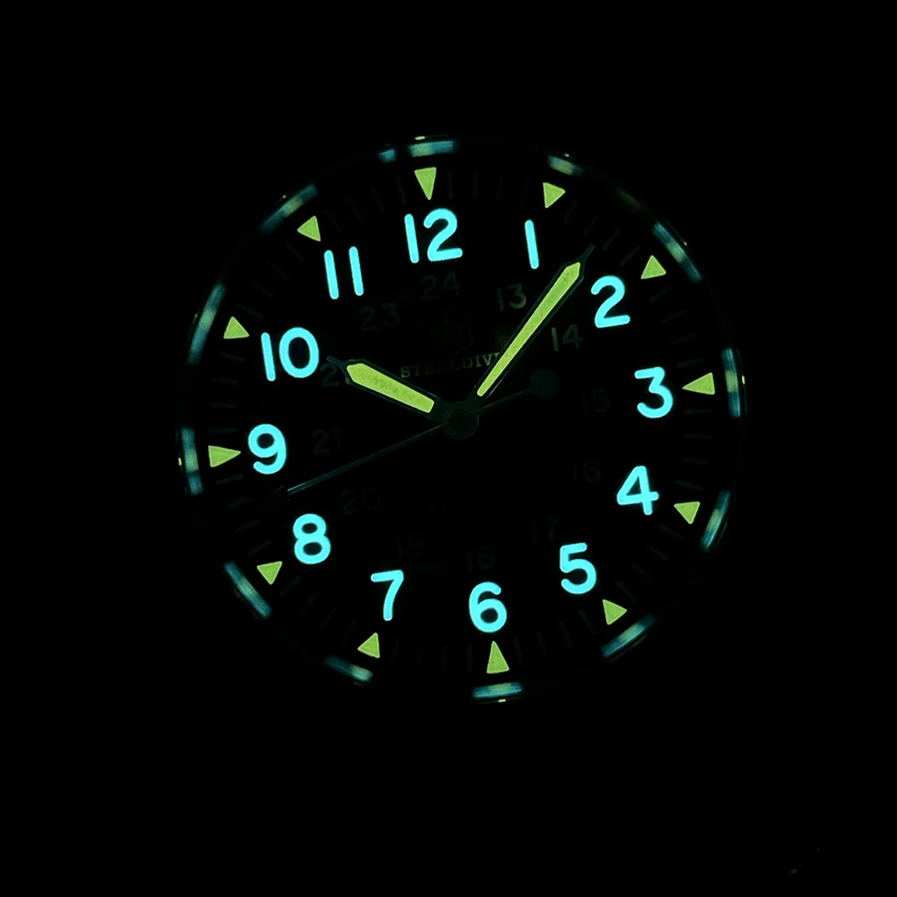 STEELDIVE SD1928H 39mm BGW9 Blue Luminous Black Dial AR Coating Sapphire Glass 200M Waterproof NH35 Automatic Dive Watches