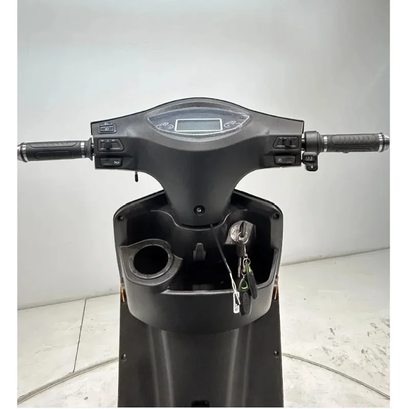 Model Gecko-S 3 Wheels Moped Scooter 1000W 25km/h  Factory Direct Electric Racing Tricycle Mobility Electric Scoote