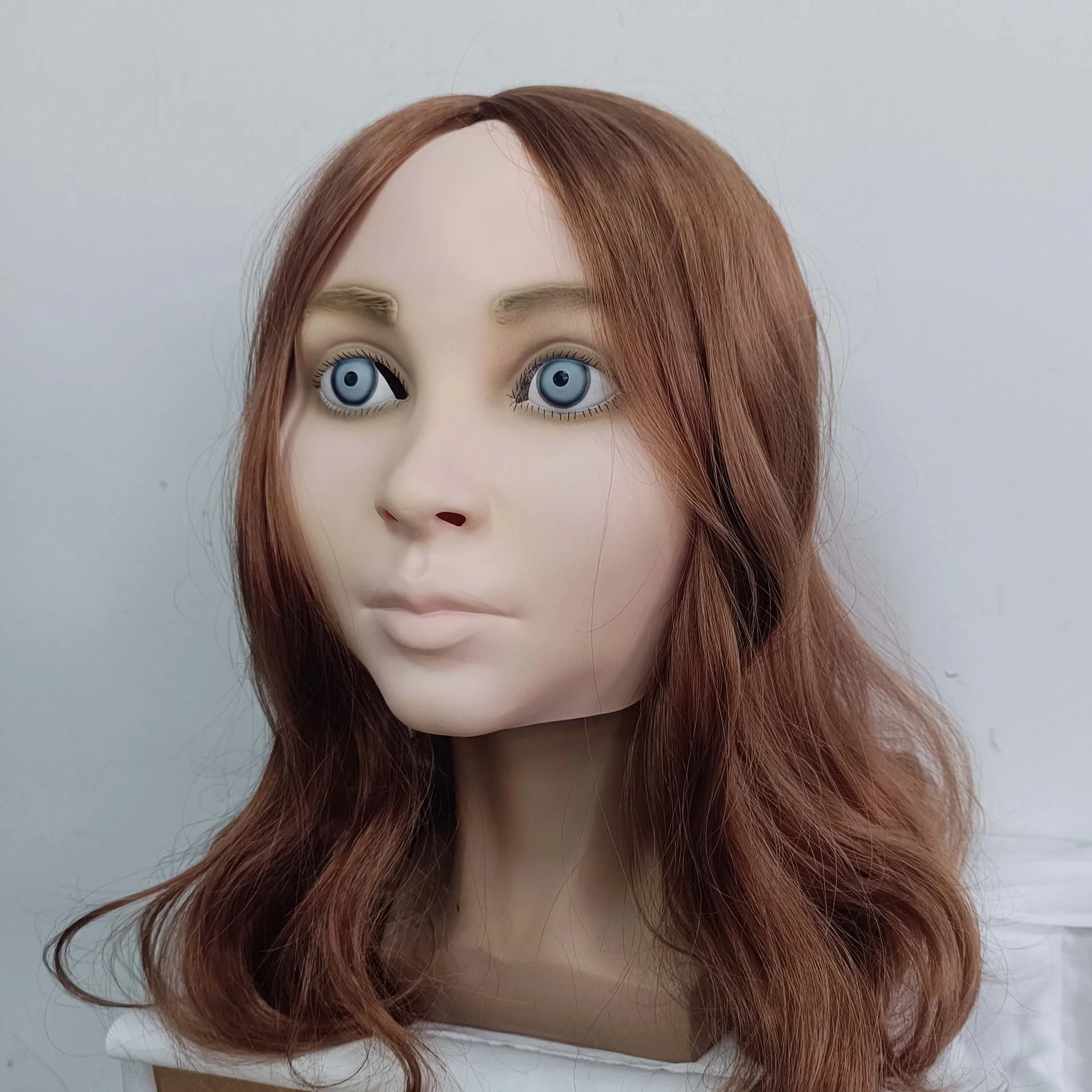 Realistische weibliche Latex-Vollkopfmaske mit Perücke, lebensechte Frauenmaske für Halloween, Cosplay-Party, Maskerade, Kostüm-Requisiten – Detail 3