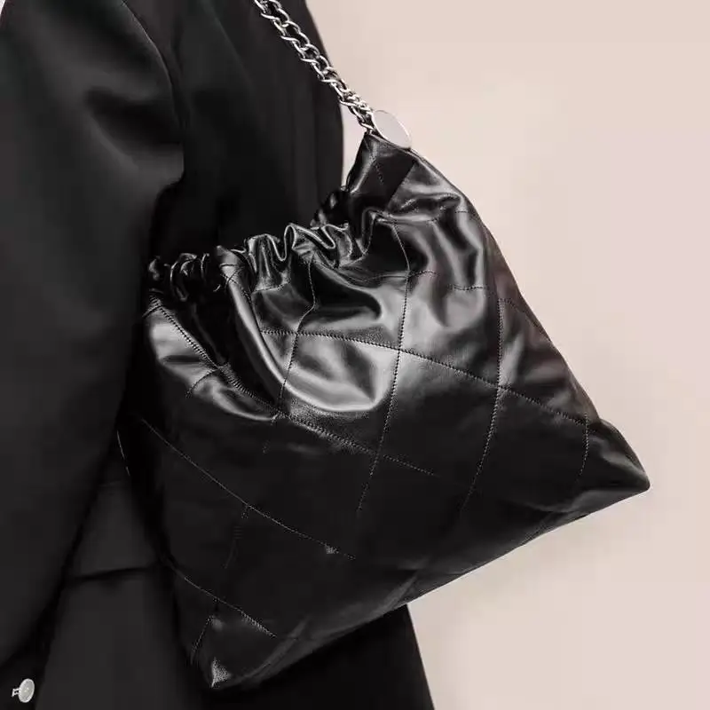 

Lingge chain bag, one shoulder armpit luxury stray bag, garbage bag, shopping bag, large capacity bag