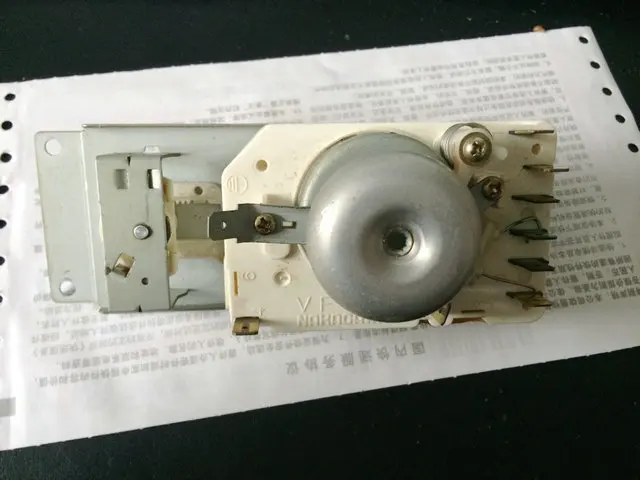 Microwave oven timer VF60M102IIE-01/VF60MHS01E (8 insert width 6mm/220V/3 holes)