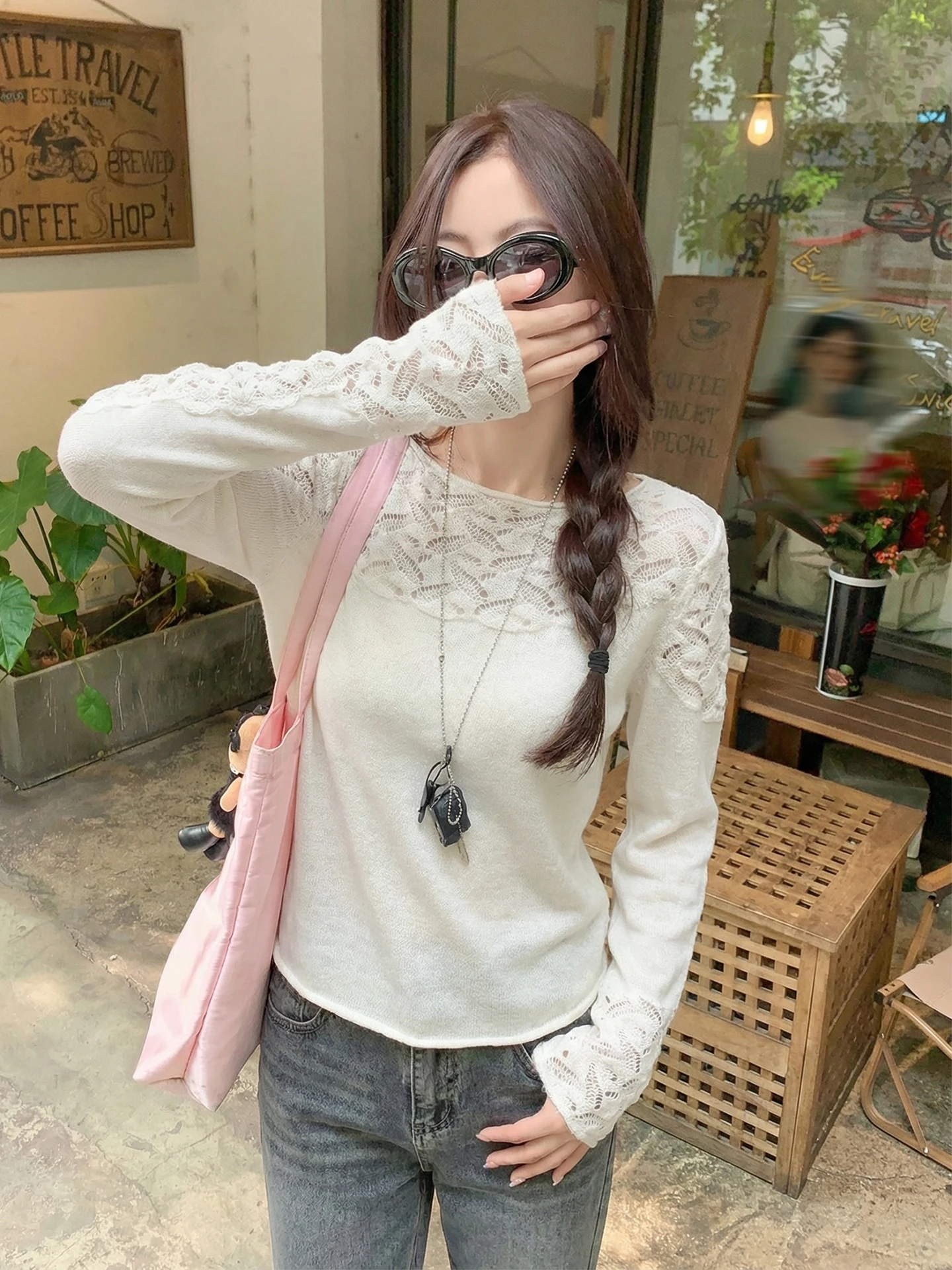 

Вязаный свитер Zeng Xiao Salt Korean Sle с вырезами, женский, приталенный, молочно-белый, для ношения под одеждой, весенний топ