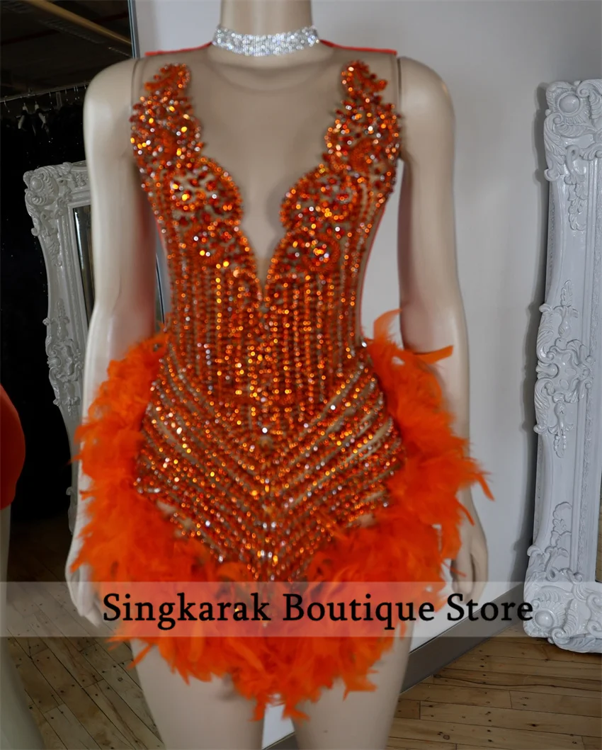 Krótka sukienka na studniówkę w kolorze pomarańczowym z kryształami dla czarnoskórej dziewczyny, sukienka na powrót do szkoły, studniówkę, koktajl, przyjęcie urodzinowe, suknia 2026, pióra, możliwość personalizacji