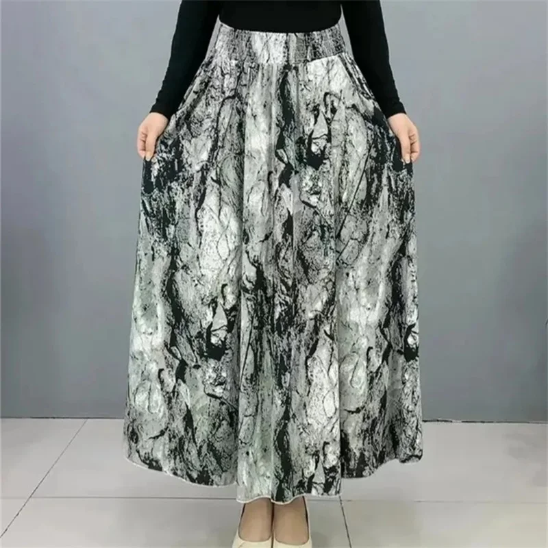 الصيف السيدات الأزهار طباعة تنورة الكورية الإناث حجم كبير 4XL الحرير الجليد الشمس التنانير الطويلة منتصف العمر الأم عالية الخصر ماكسي تنورة