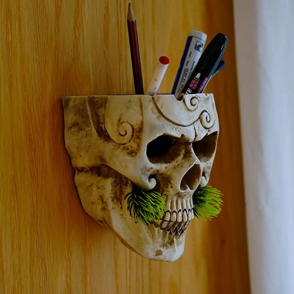 

Skull Planter Pot Spooky Skull Head Wall Mount Planter Pot for Indoor Outdoor Plants Halloween Decoration Resin Figurine Home