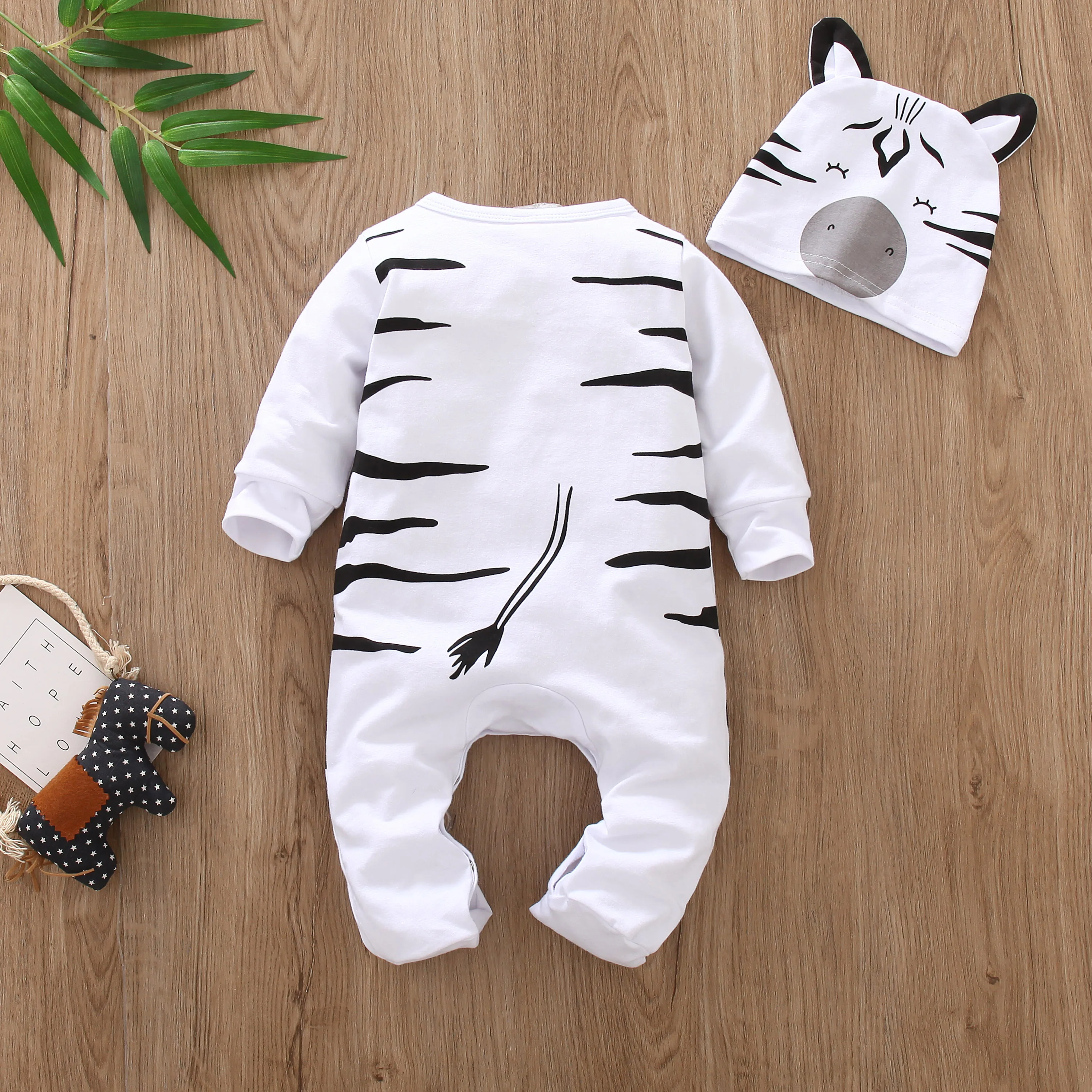 Baby Boy Rompers And Hat Long Sleeve Cotton Cute Animal Printing Newborn Baby Boy Girl Clothes Jumpsuit Toddler Infant Outfits