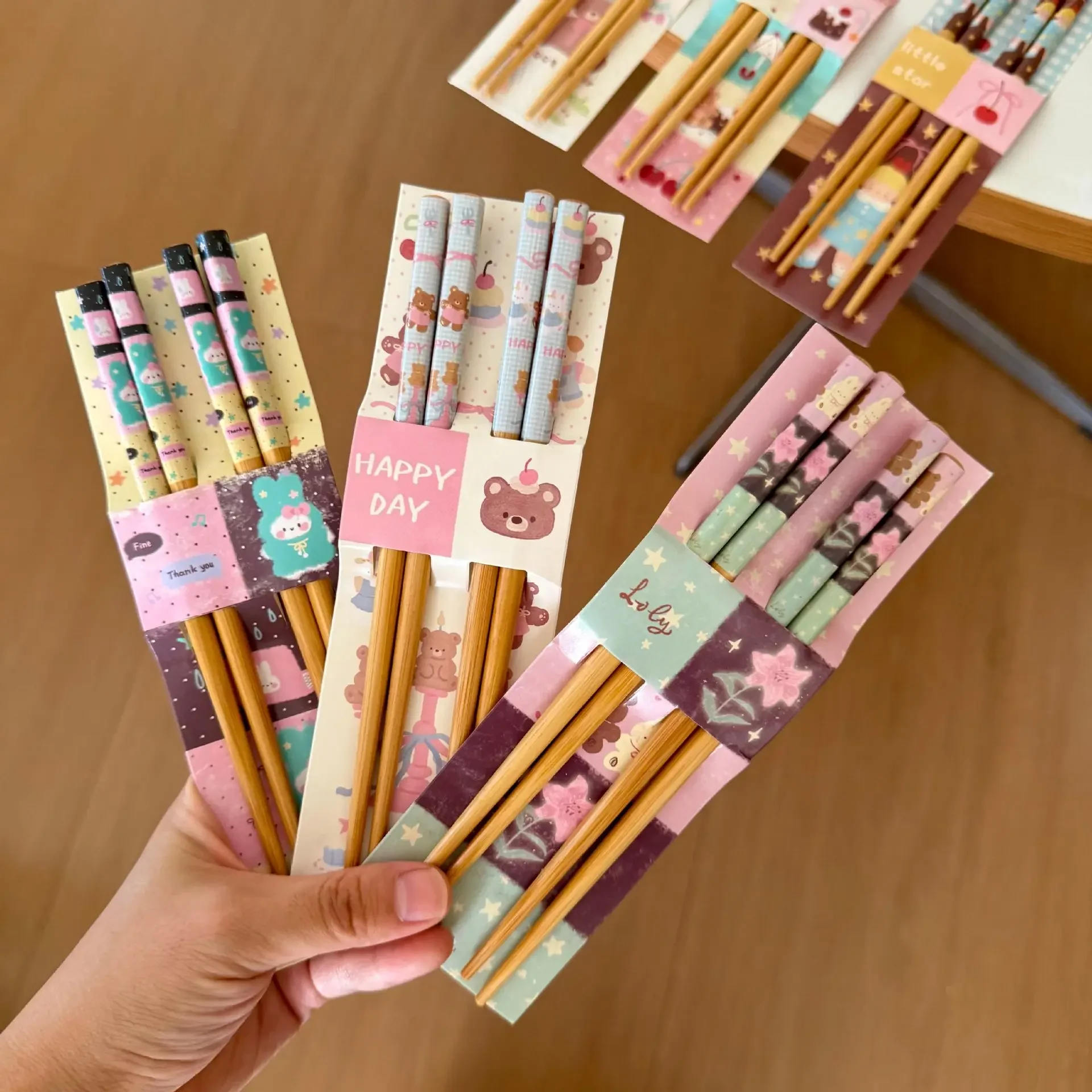 Cute Cartoon Bear Printed Bamboo Chopsticks Individually Packed Wooden Chopsticks Kawaii Tableware Gift For Daily Dinner