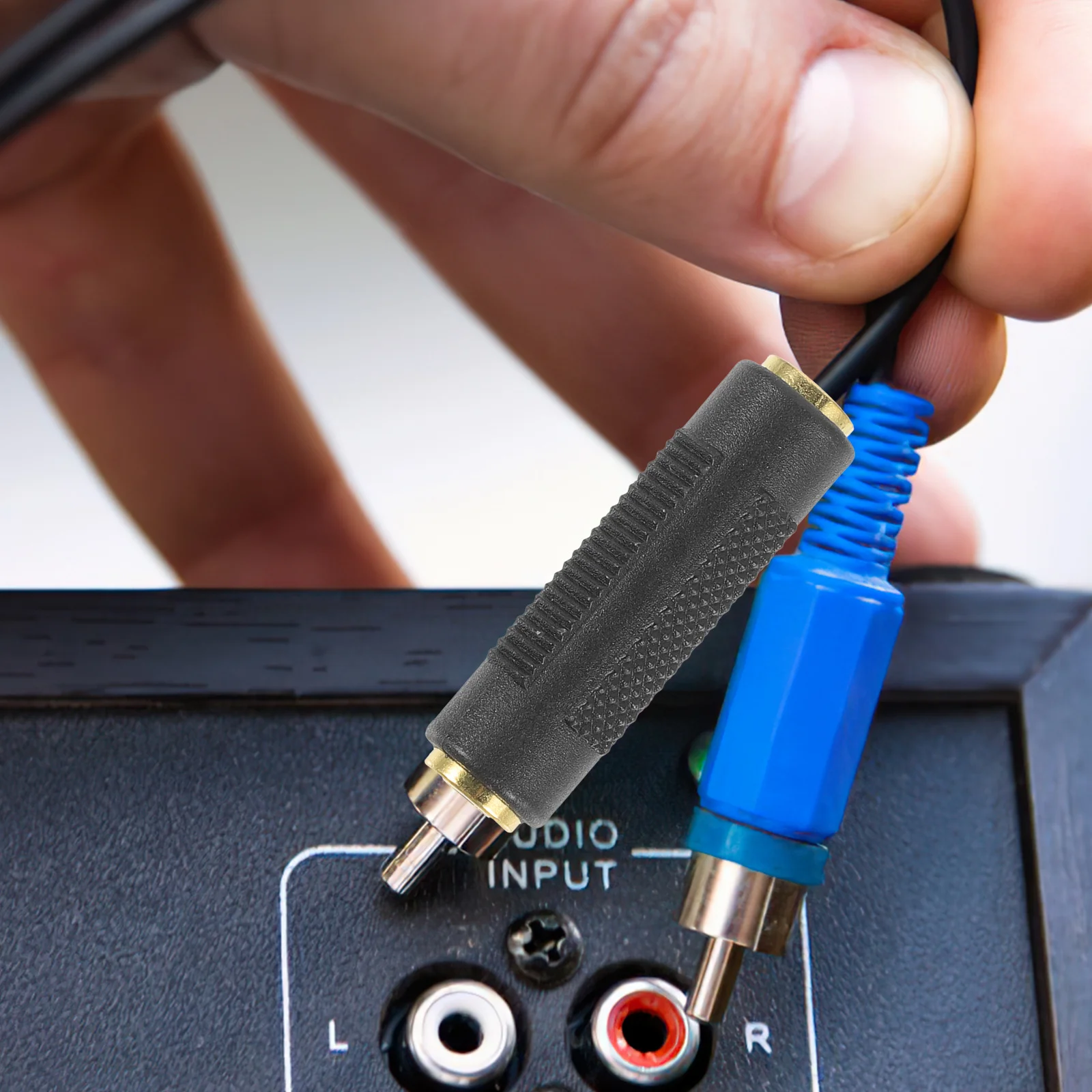 4 قطعة محول الصوت 3.5 مللي متر أنثى إلى أنثى موصل هيئة التصنيع العسكري محول الصوت ستيريو لتوصيل سماعات الميكروفون