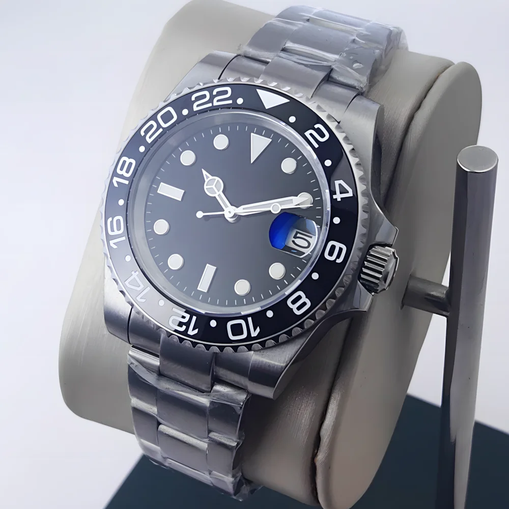 

Multi-color Bezel Men's watch, Water-Resistant Case, 40mm Luxury Men's Watch, Sapphire Glass, Mechanical NH35 Movement.