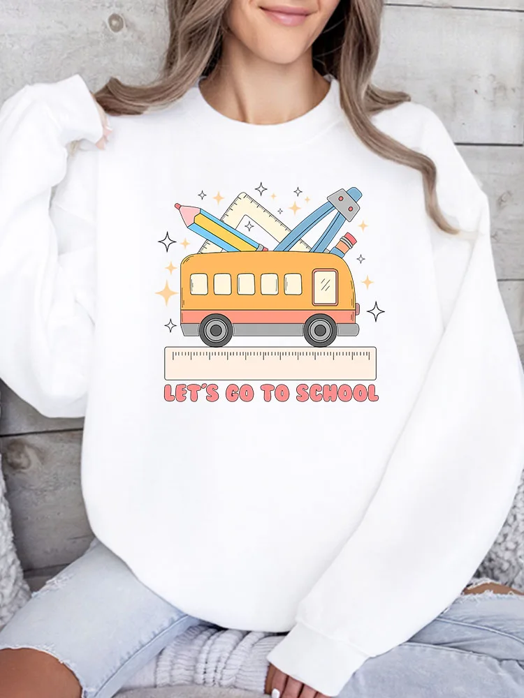 

Yellow Schoolbus Women's Graphic Crewneck Sweatshirt Casual Long Sleeve Pullover Loose Fit Streetwear for Fall Winter