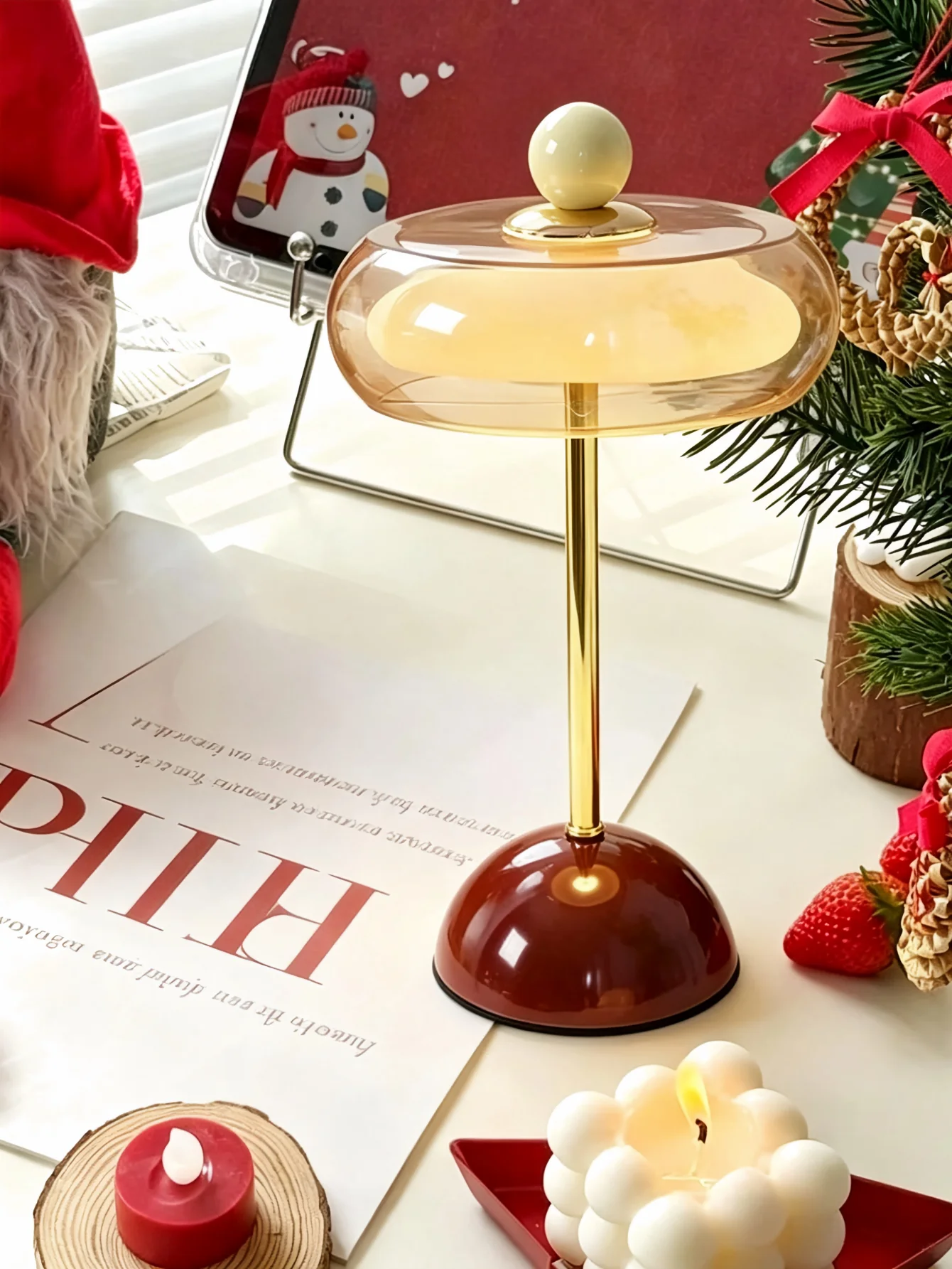 Dopamine Retro Flying Saucer Table Lamp Colorful Vintage Desk Lamp LED Bedside Light for Bedroom Living Room Home Decor