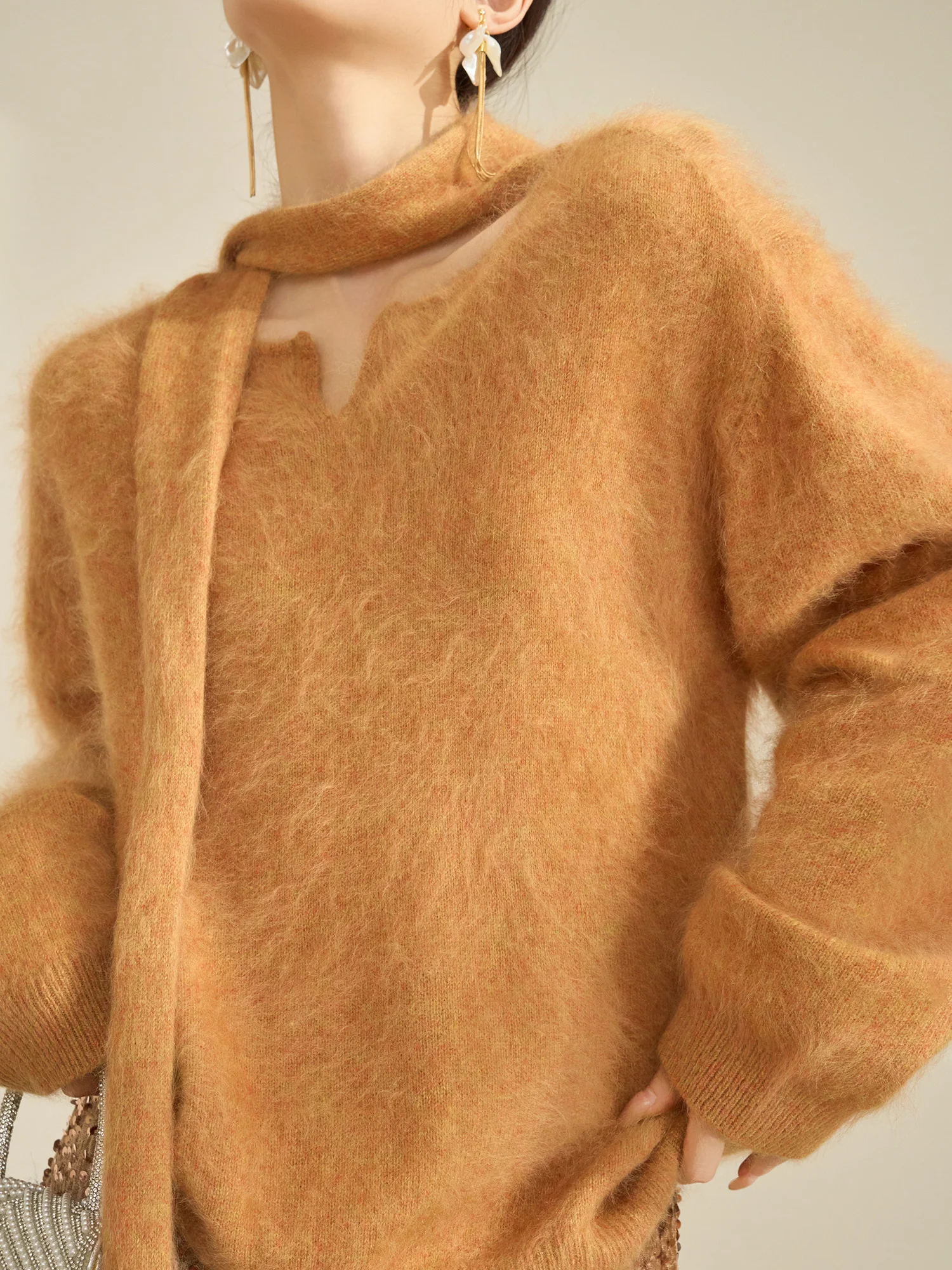 

Flowing Era Soft Mouton Overhead Sweater with Drifting Belt Versatile Spring 2026 New Sle Casual Loose Fit Women's Top