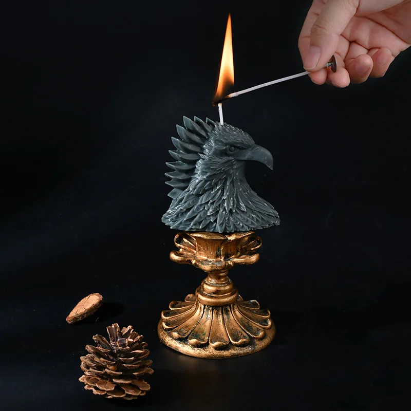 

Eagle Candle Mold Carved Animal Sculpture Wax Silicone Molds Bird Statue Figure Ornament Gift for Friend Egles Candle Mould