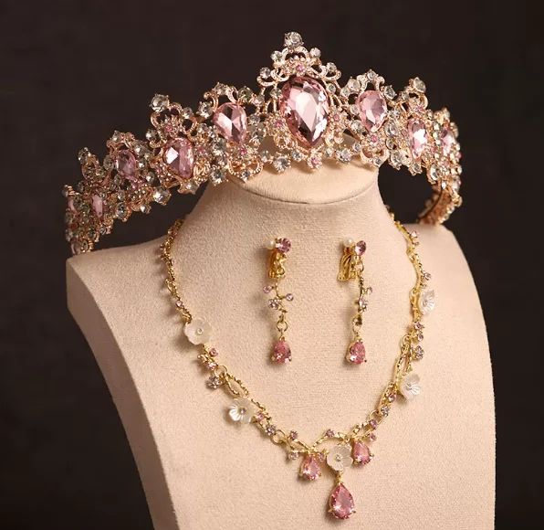 

Pink Rhinestone Bridal Jewelry Set Gold Tiara Necklace Earrings 3Pcs Crystal Floral Crown Wedding Accessories For Quinceanera