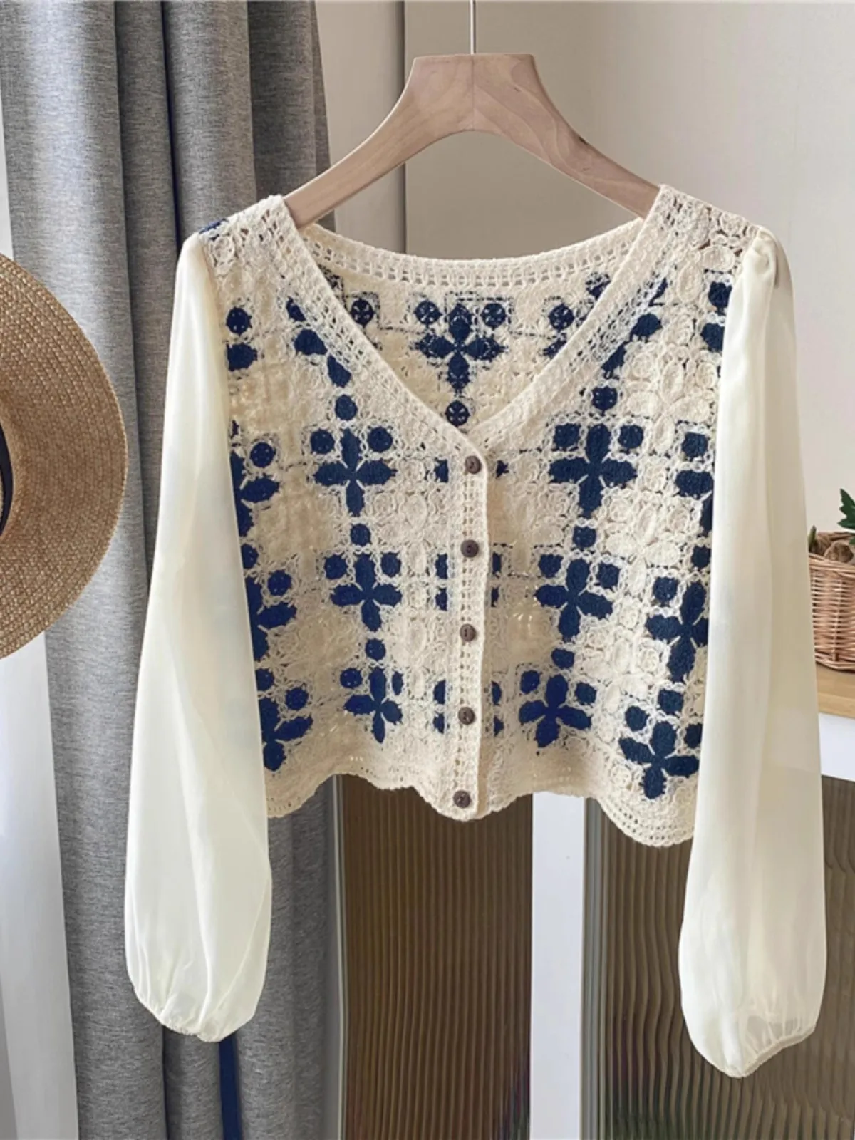 여성 블라우스 크로 셰 뜨개질 니트 퍼프 슬리브 버튼 프론트 오픈 워크 자르기 탑 여름 십대 소녀 보헤미안 비치 페스티벌 복장