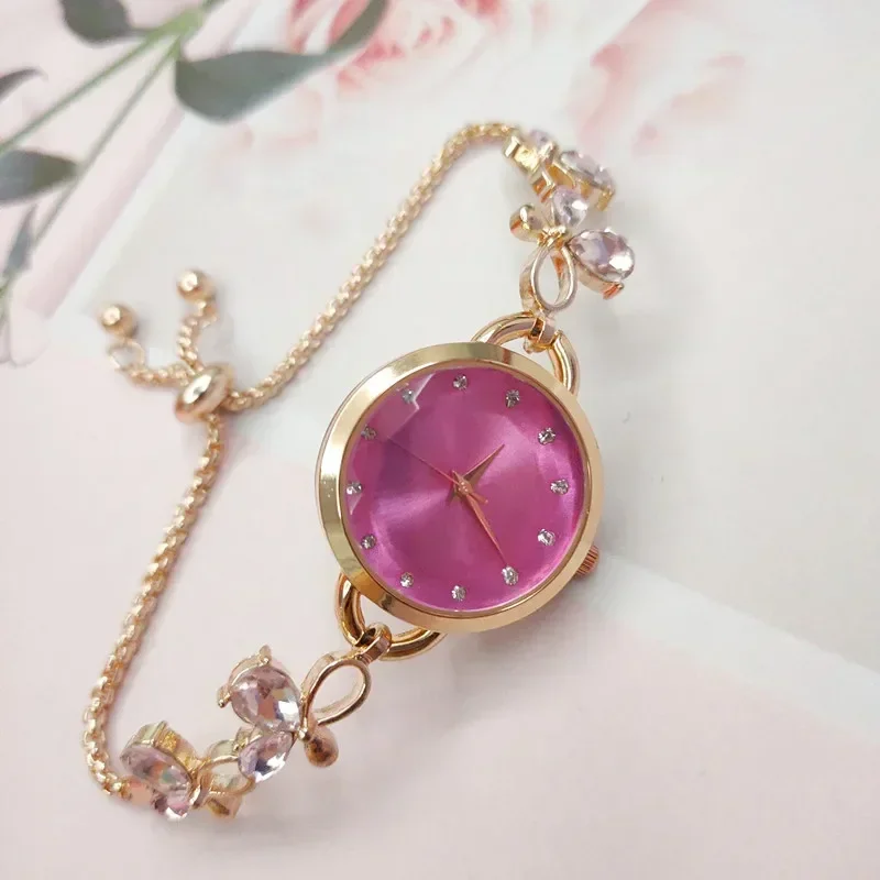 Elegant Watch for Women Rhinestone Inlaid for Clover Luxury Ladies Watches Round Quartz Wristwatch Bracelet Clocks Reloj Mujer