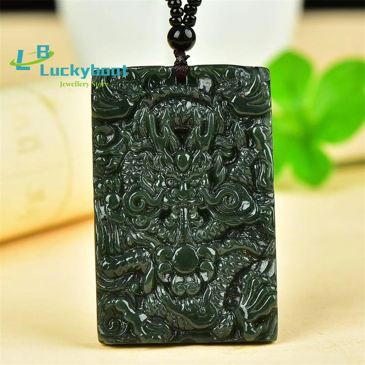 

Natural Hetian Qing Yulong Brand Pendant is Simple Personalized Exquisite Fashionable and Versatile for Men and Women