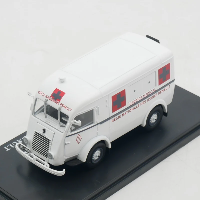 Diecast Ixo 1:43 Maßstab Renault 206 E1 AMBULANCE Legierung Automodell Sammlerstück Spielzeug Geschenk Souvenir Display Ornament