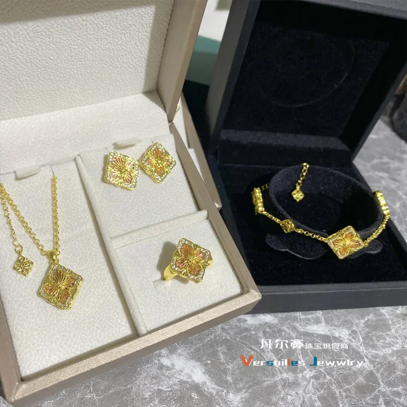 

MDLFES Moissanite style Vintage court asparagus set women clover hand necklace ring