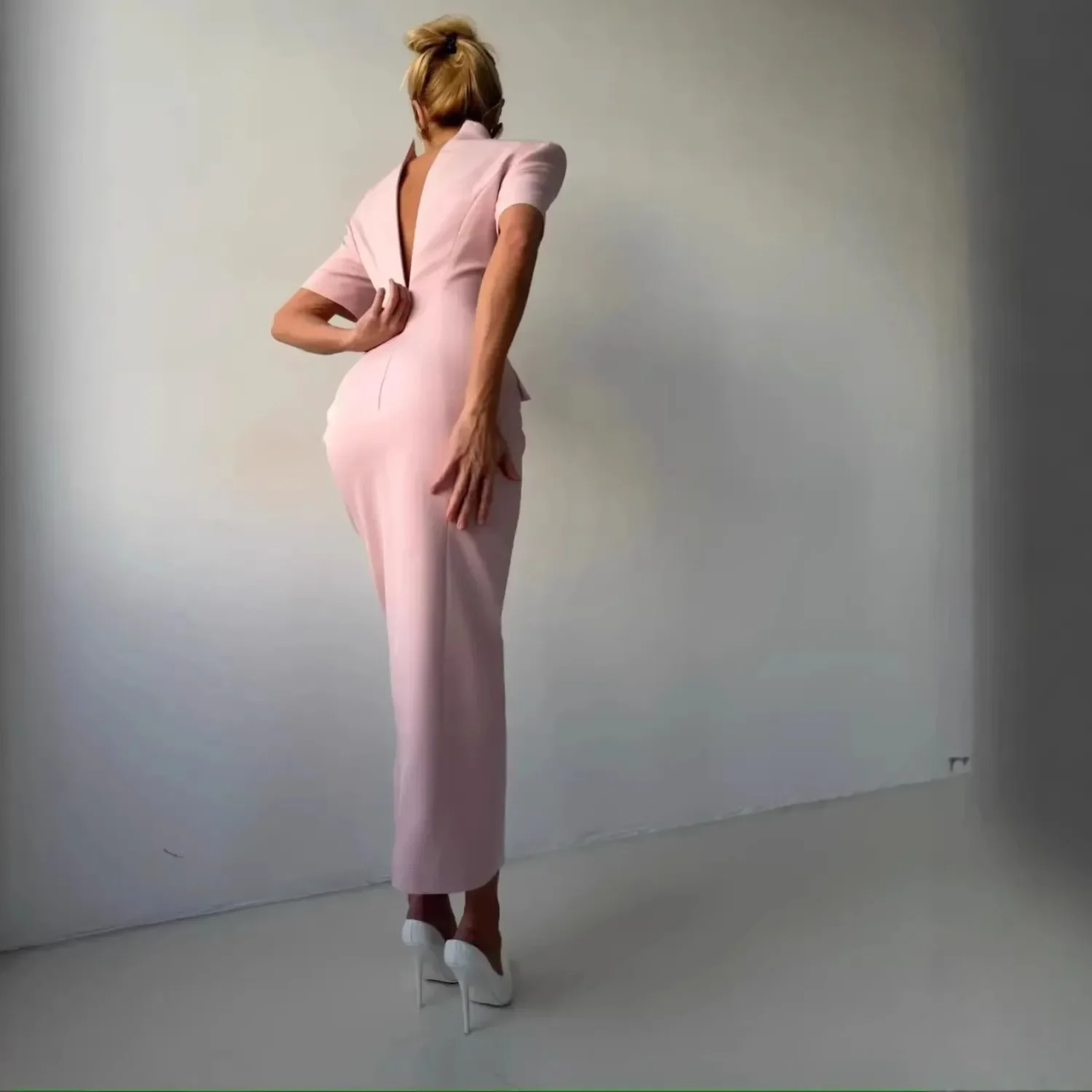 

Elegant Backless Bodycon Midi Dress for Women, V-Neck Short Sleeve with Front Slit & Stand Collar, Party Dinner Gown