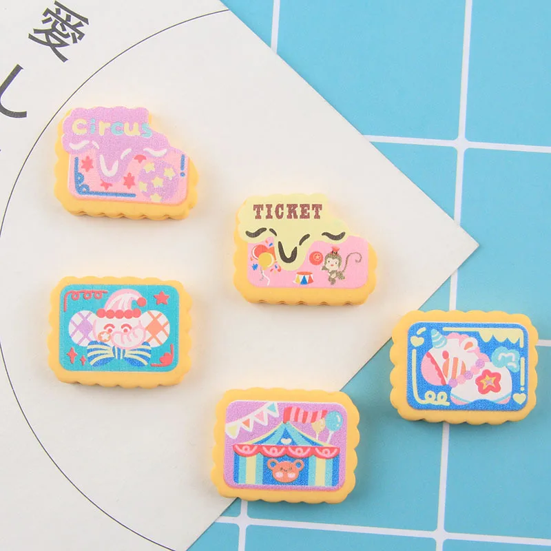 

10Pcs New Cartoon Biscuits Resin Figurine Crafts Flatback Cabochon Ornament Jewelry Making Hairwear Accessories Kawaii Cookies